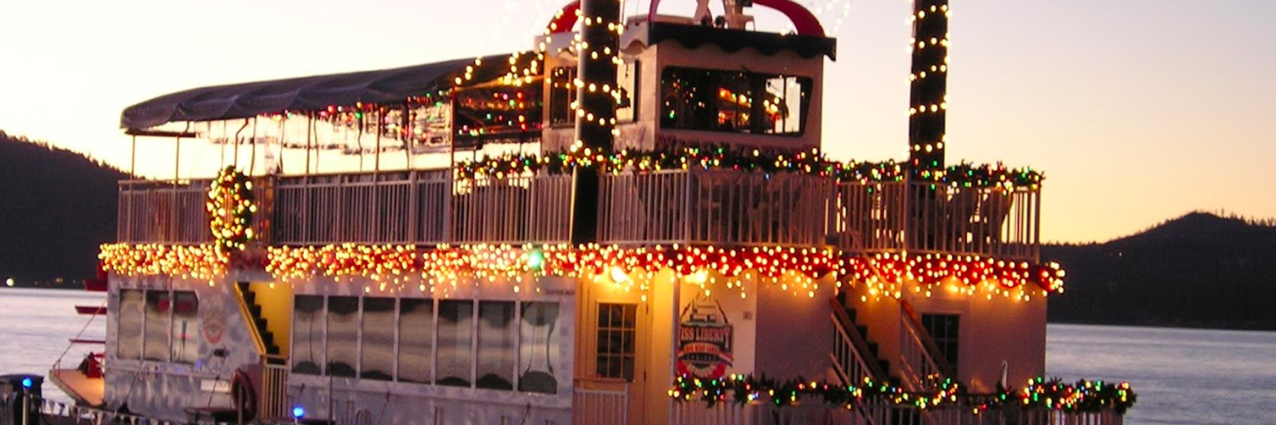 Things To Do Miss Liberty Paddlewheel